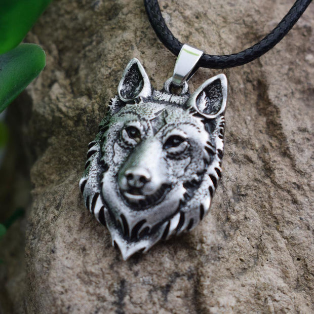 Vikings Wolf Head Necklace & Pendant - Urban Village Co.